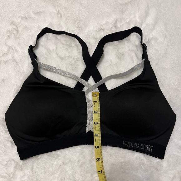 Victoria’s Secret Strappy Sports Bra - Picture 7 of 7
